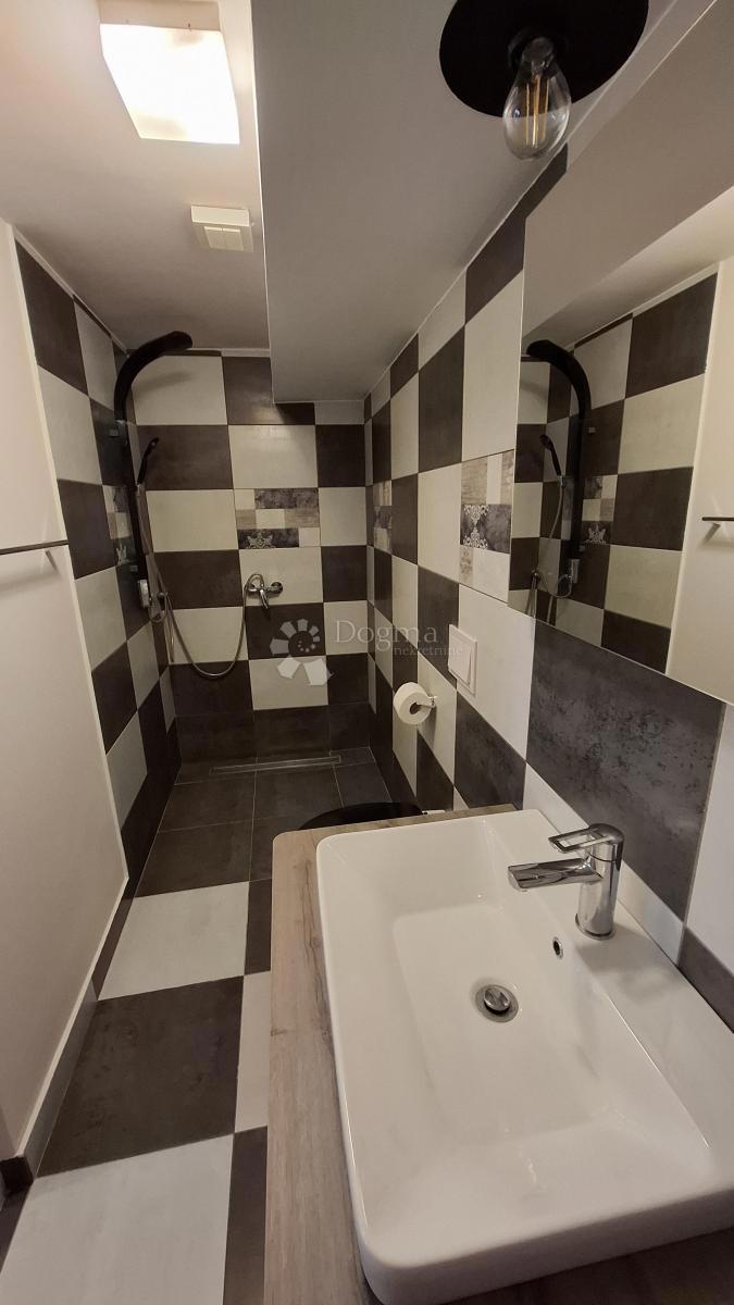 Allogio Mali Lošinj, 65,68m2