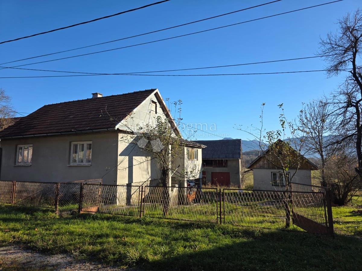 Casa Lički Novi, Gospić - Okolica, 388m2