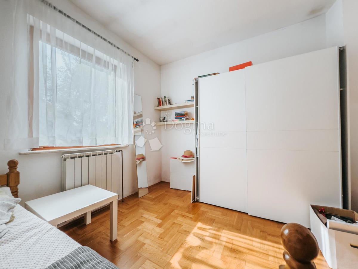 Casa Kloštar Ivanić, 2.181m2