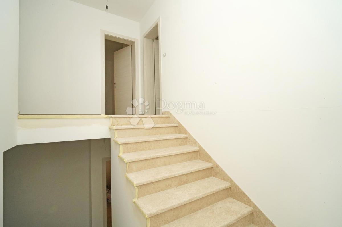 Casa Peruški, Marčana, 145,61m2