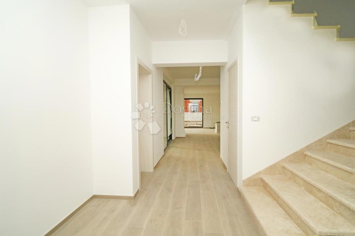 Casa Peruški, Marčana, 145,61m2