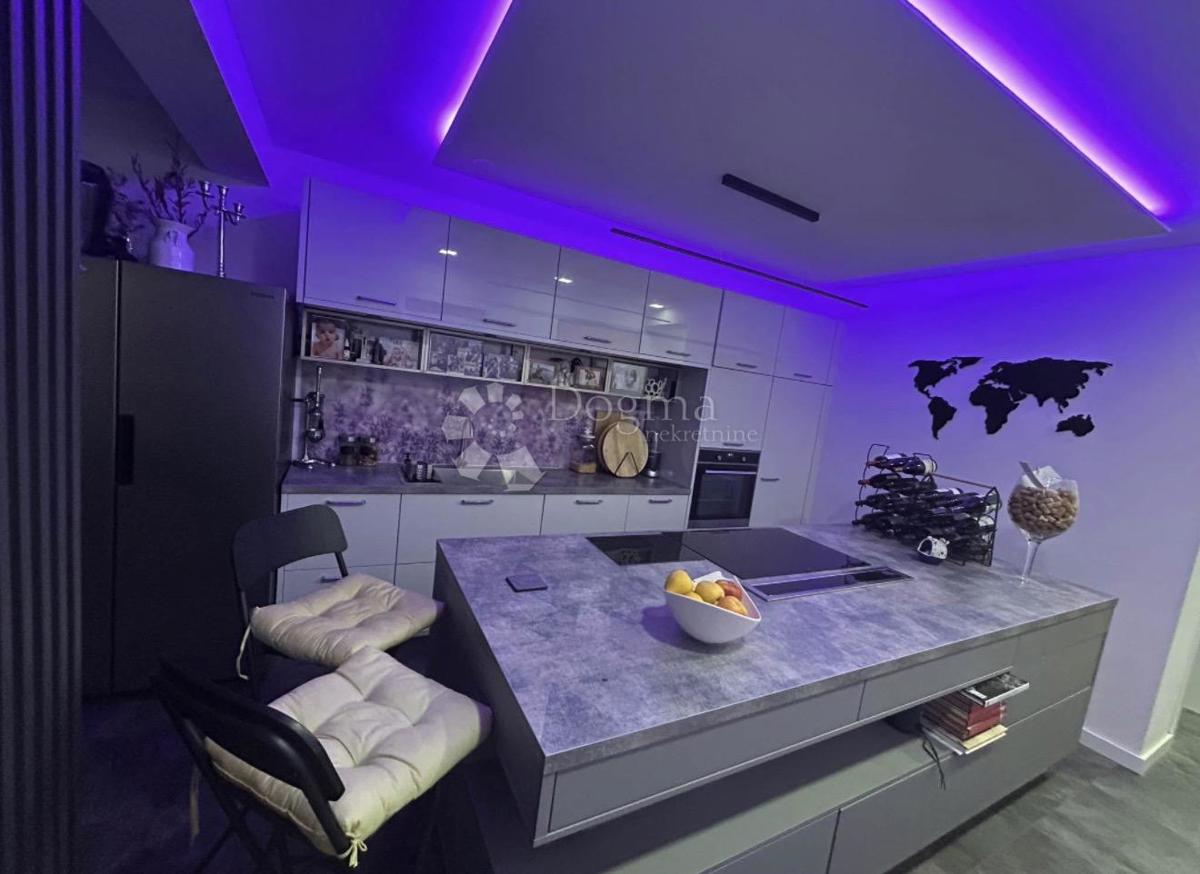 Appartamento completamente arredato con una delle viste più belle su Spalato