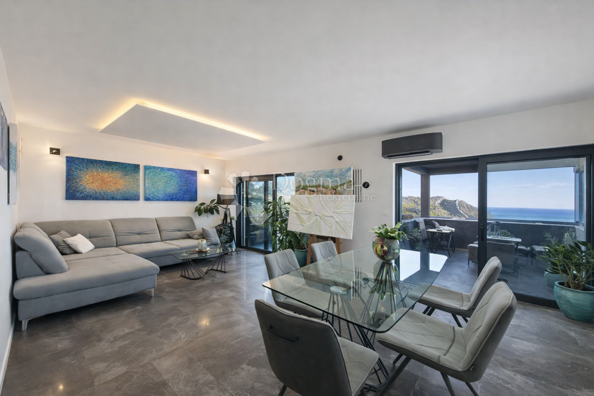 Appartamento completamente arredato con una delle viste più belle su Spalato