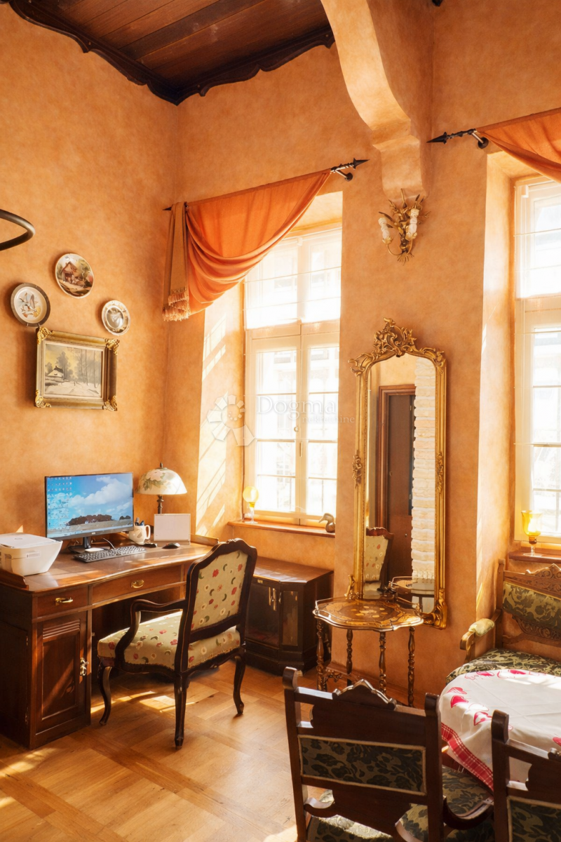 Locale commerciale Sušak, Rijeka, 53m2