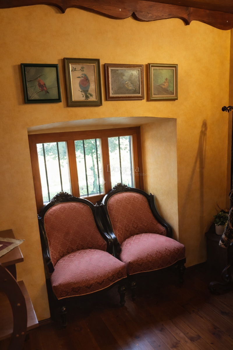 Locale commerciale Sušak, Rijeka, 53m2