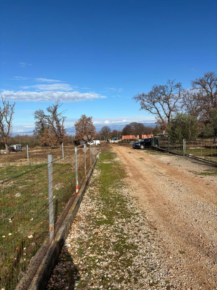 Terreno edificabile Sveti Anton, Malinska-Dubašnica, 609m2