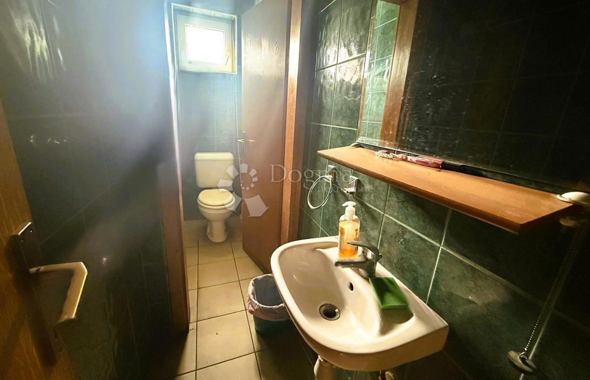 Locale commerciale Čukovec, Prelog, 1.119m2