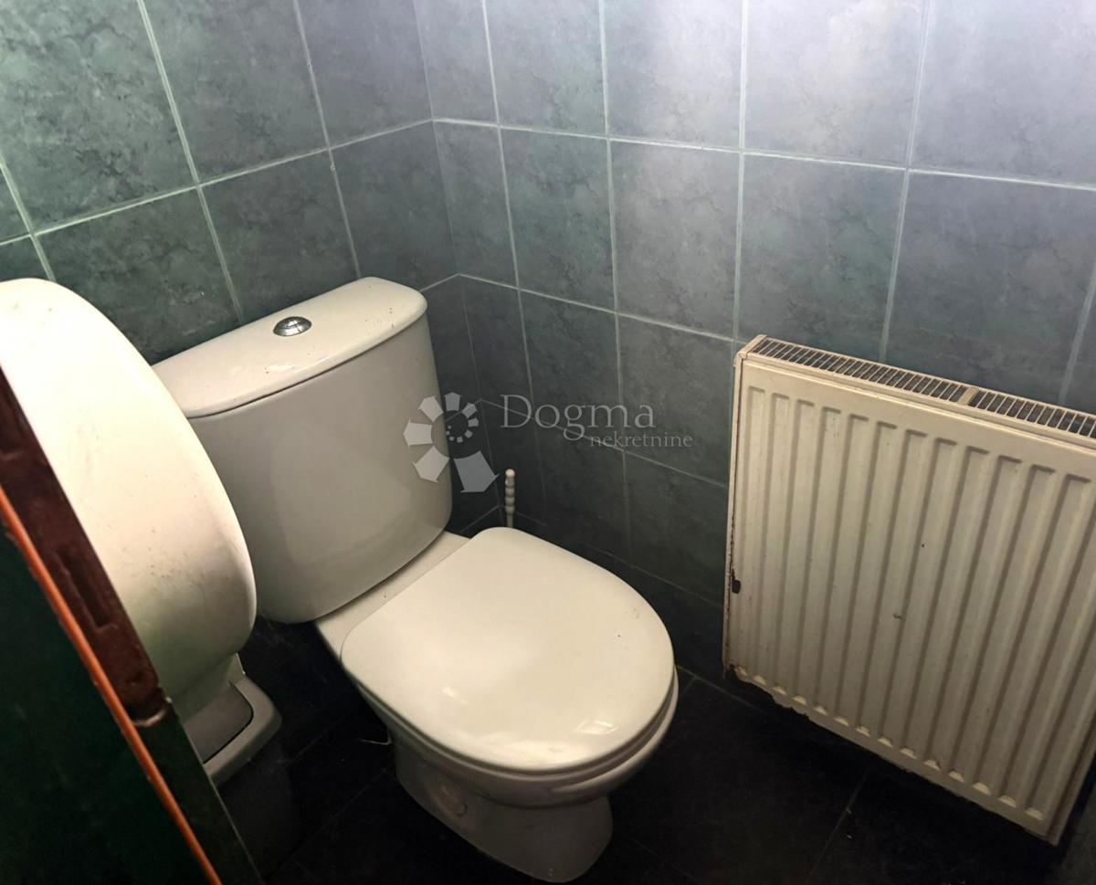 Locale commerciale Čukovec, Prelog, 1.119m2