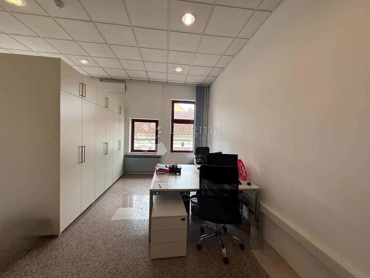 Locale commerciale Centar, Varaždin, 40m2