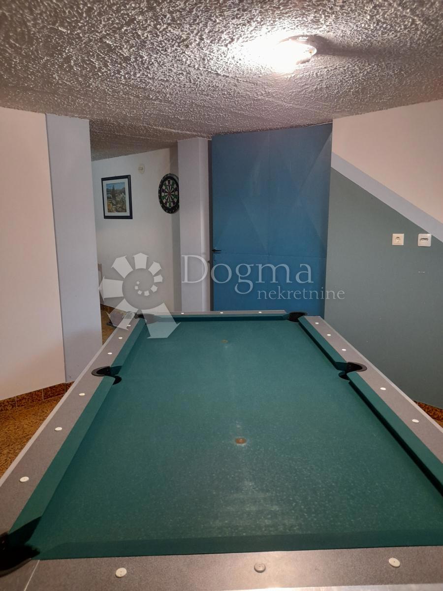 Casa Jazbina Cvetlinska, Bednja, 204m2