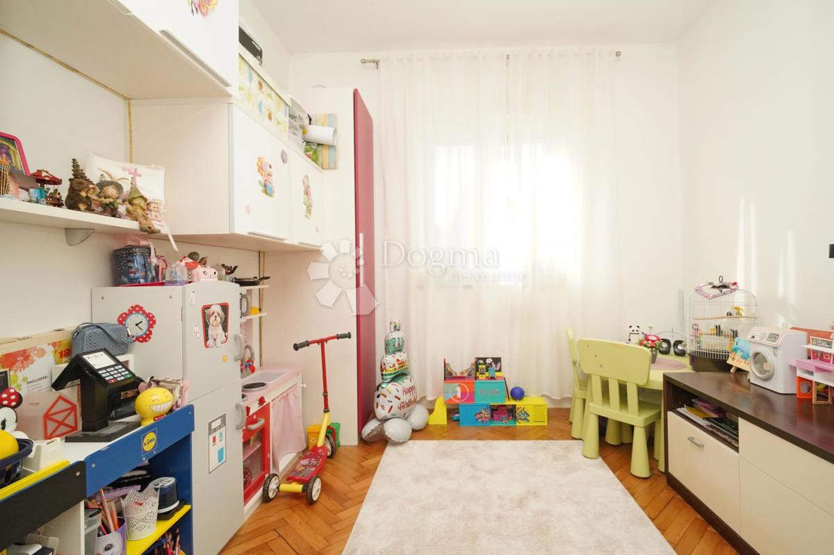 Allogio Centar, Pula, 132,35m2