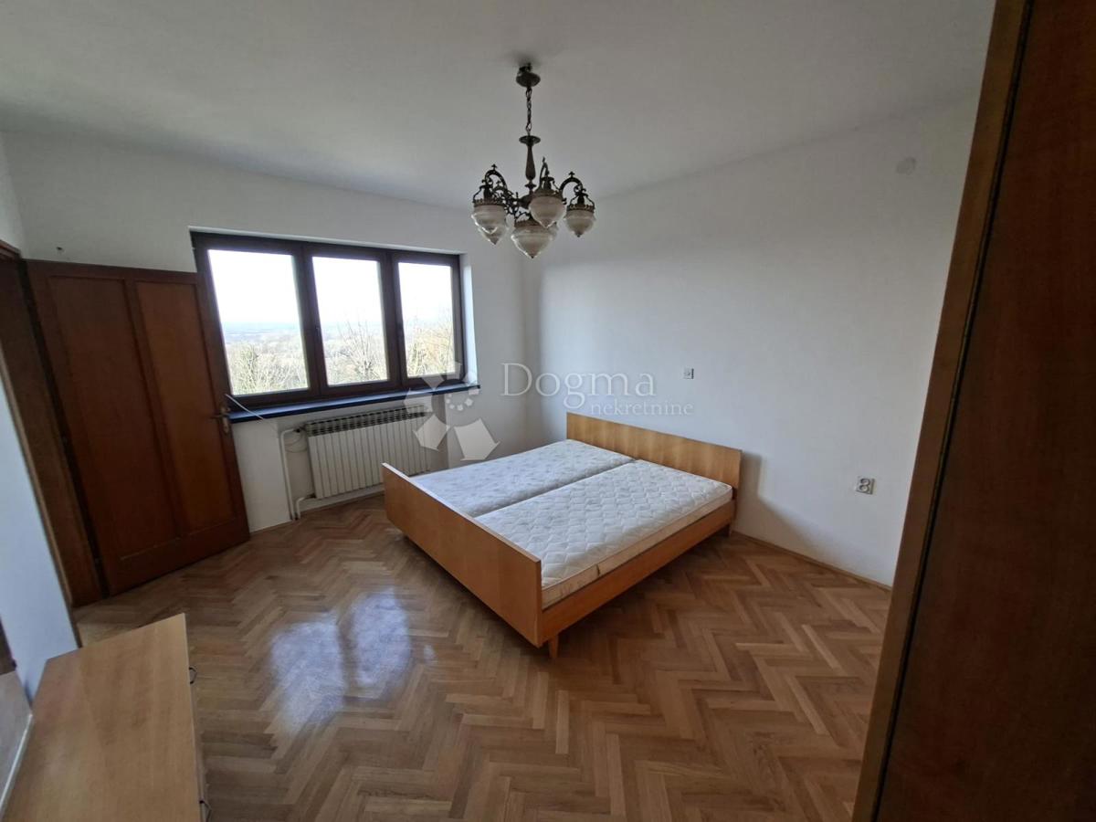 Casa Caprag/Željezara, Sisak, 400m2