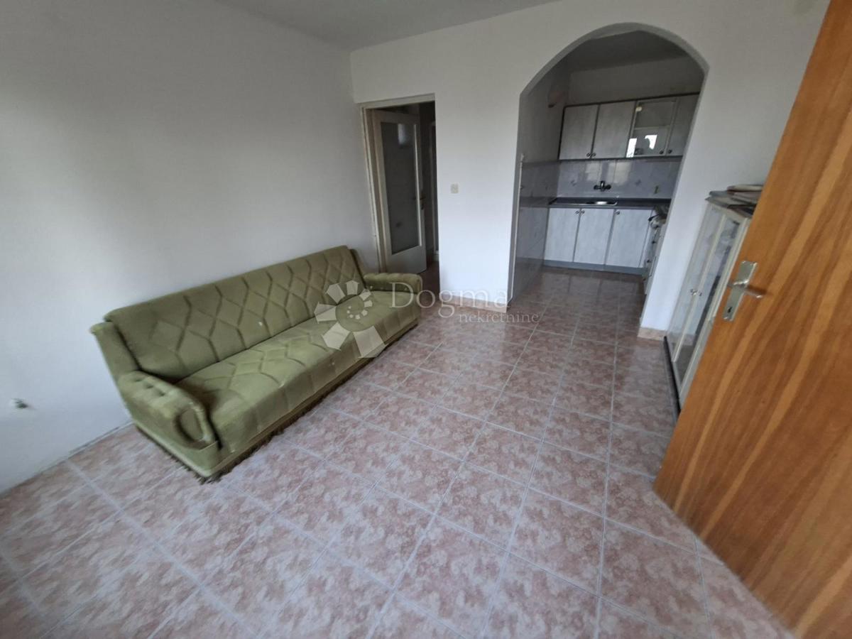 Casa Caprag/Željezara, Sisak, 400m2