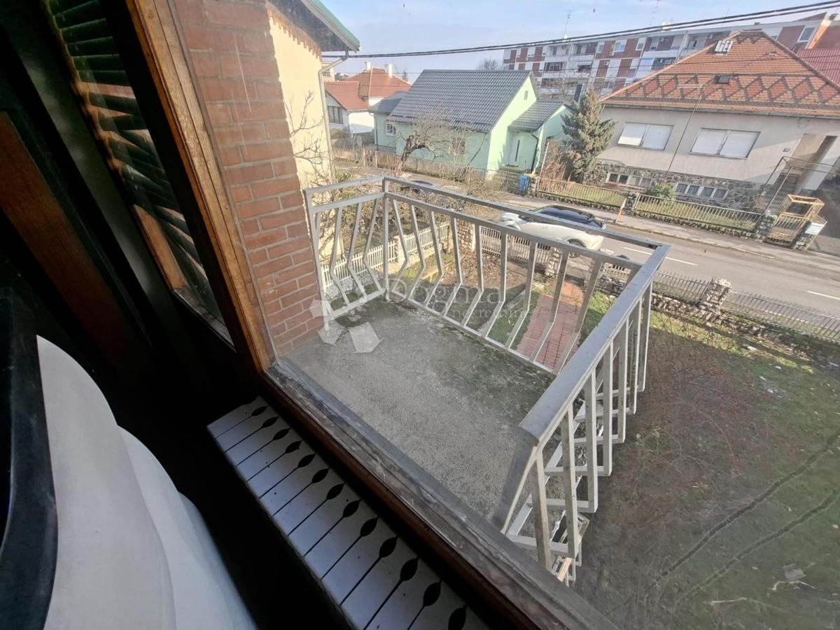 Casa Caprag/Željezara, Sisak, 400m2