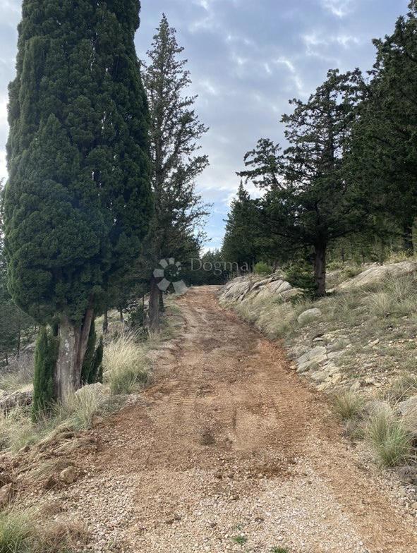 Terreno agricolo Drniš, 60,99m2