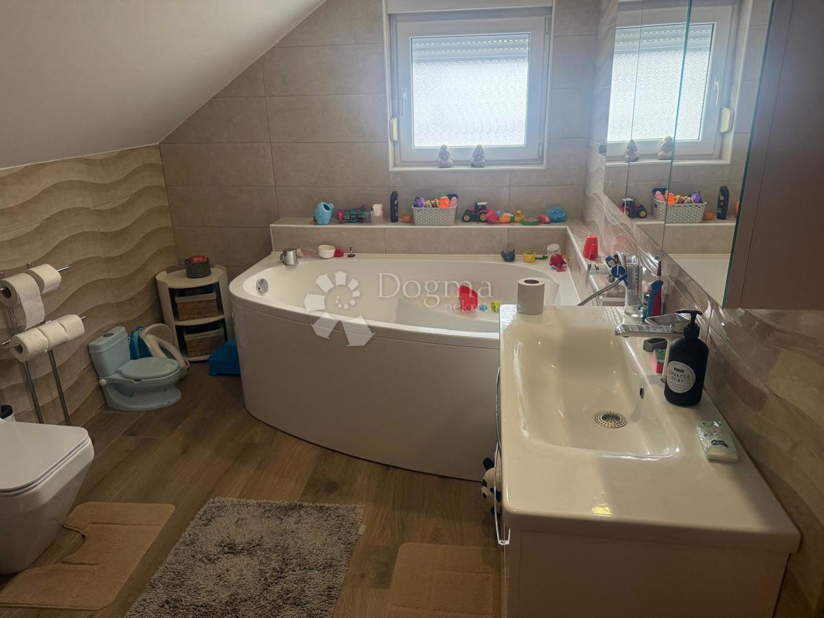 Casa Bartolovec, Trnovec Bartolovečki, 190m2