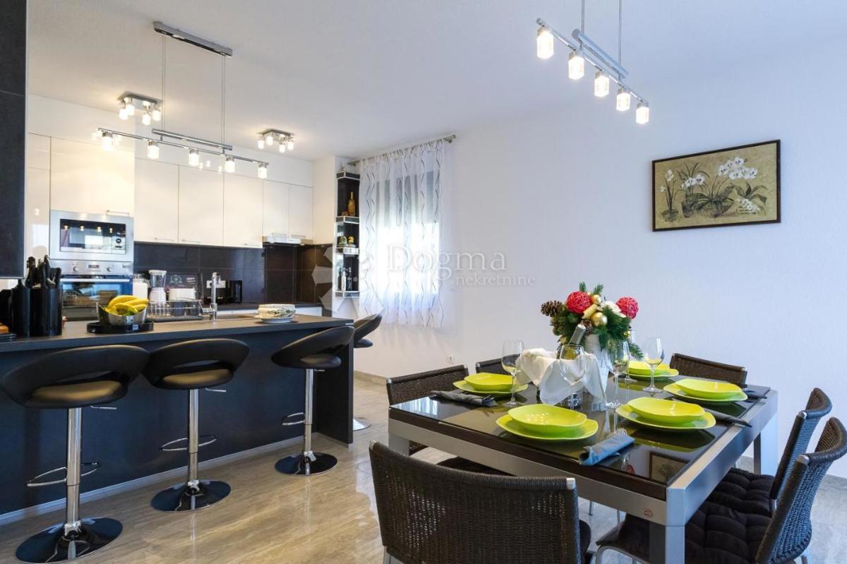 Casa Sukošan, 345m2