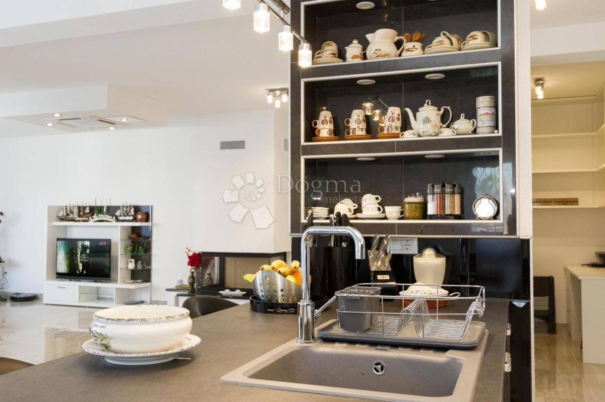 Casa Sukošan, 345m2