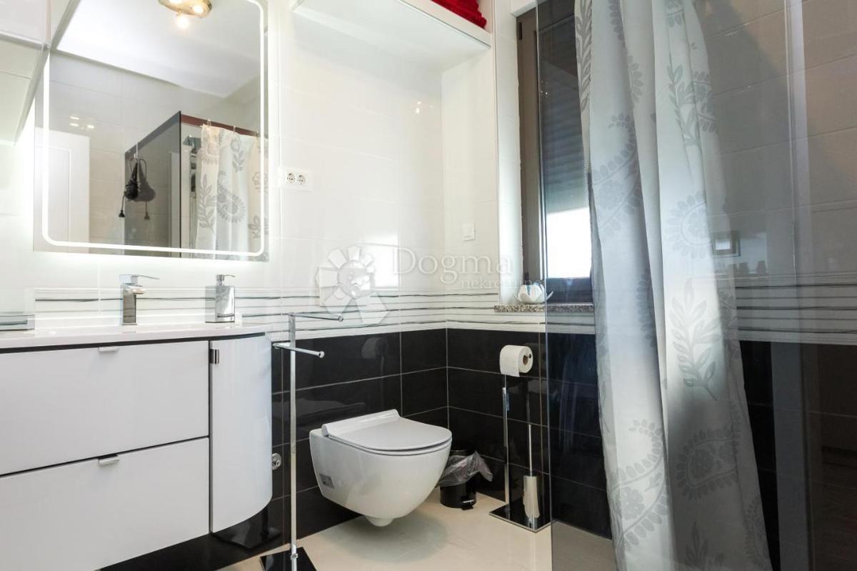 Casa Sukošan, 345m2