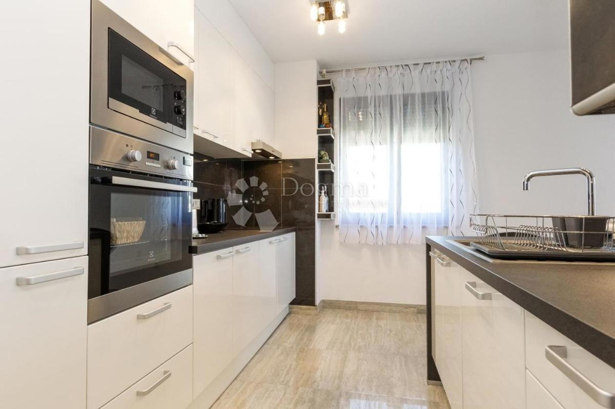 Casa Sukošan, 345m2