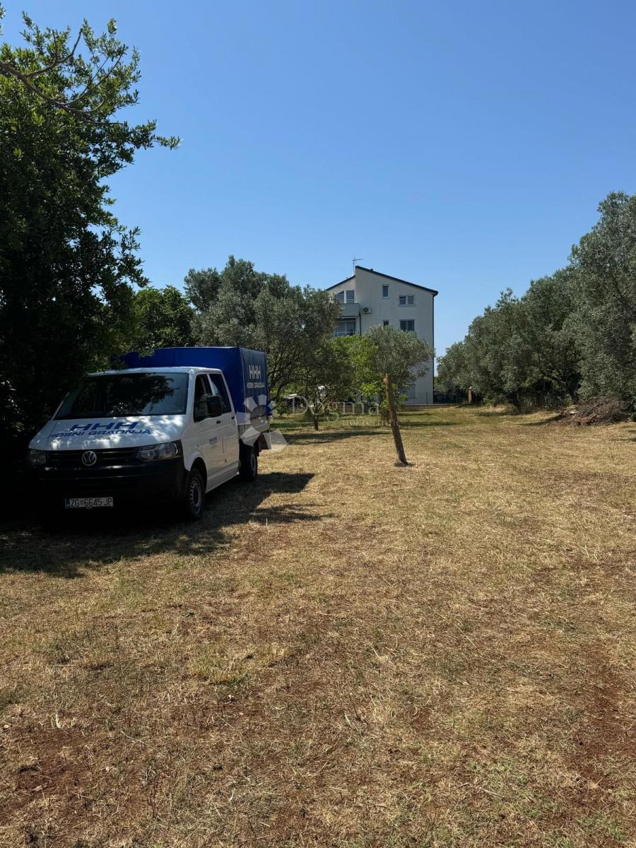 Terreno edificabile Peroj, Vodnjan, 1.336m2