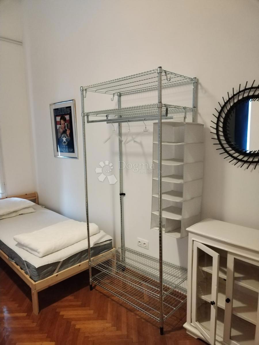 Allogio Zvijezda, Karlovac, 169m2