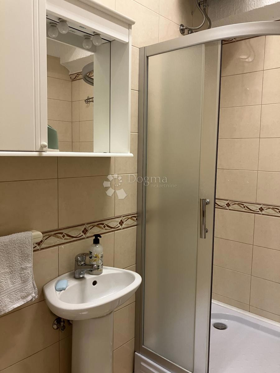 Allogio Školjić, Rijeka, 48,26m2