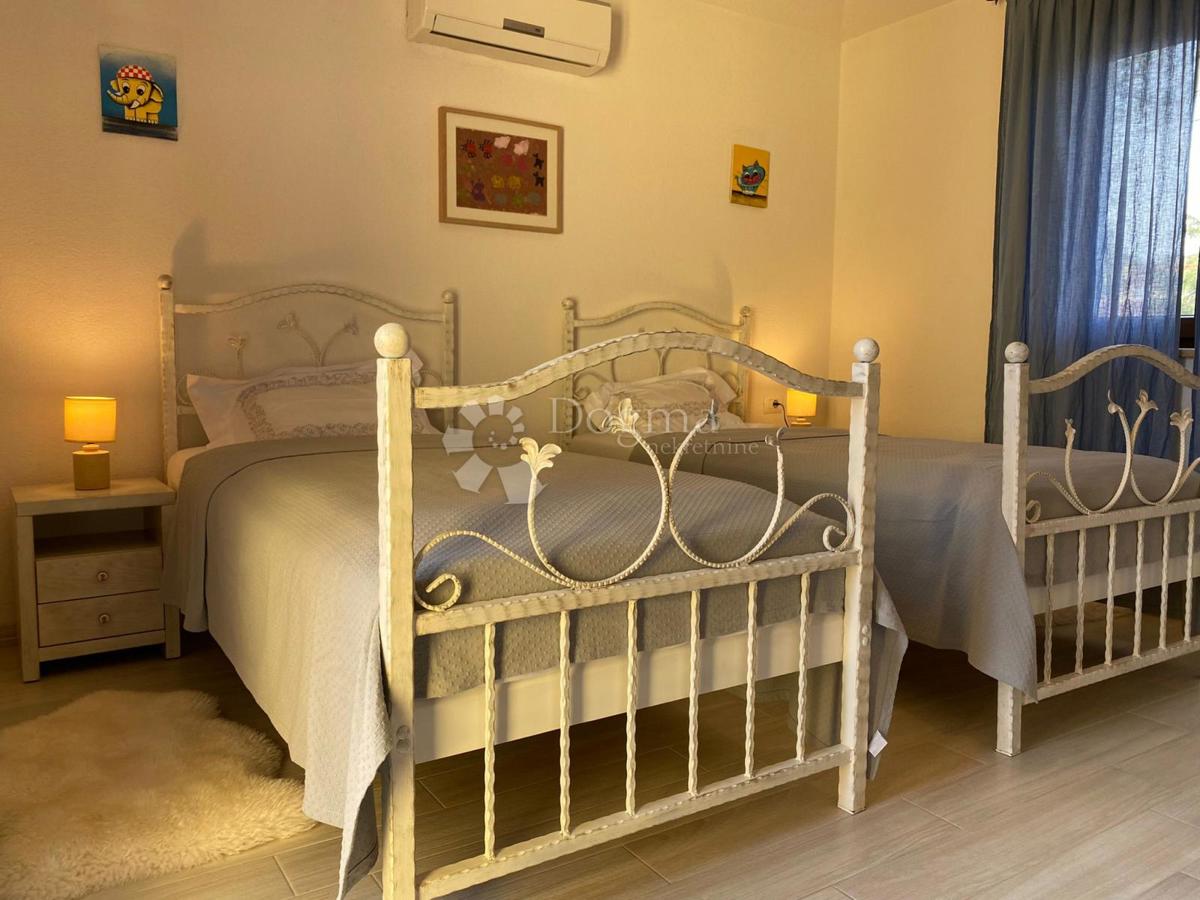 Casa Karigador, Brtonigla, 190m2