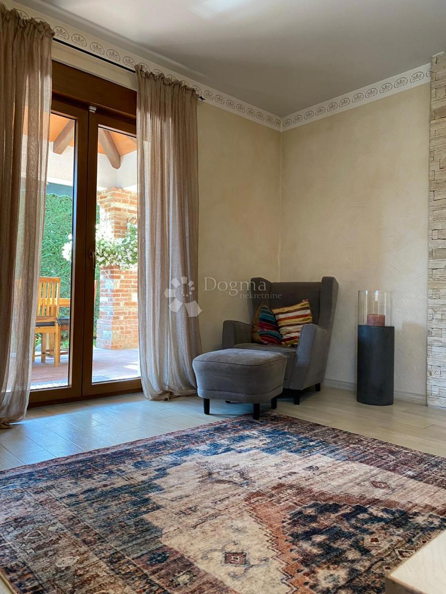 Casa Karigador, Brtonigla, 190m2