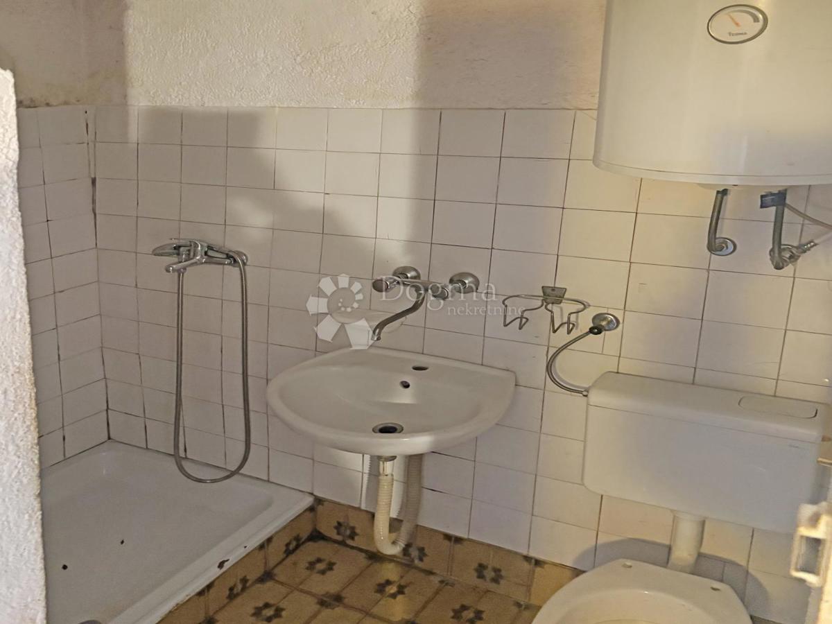 Casa Kaštelir, Kaštelir-Labinci, 96m2