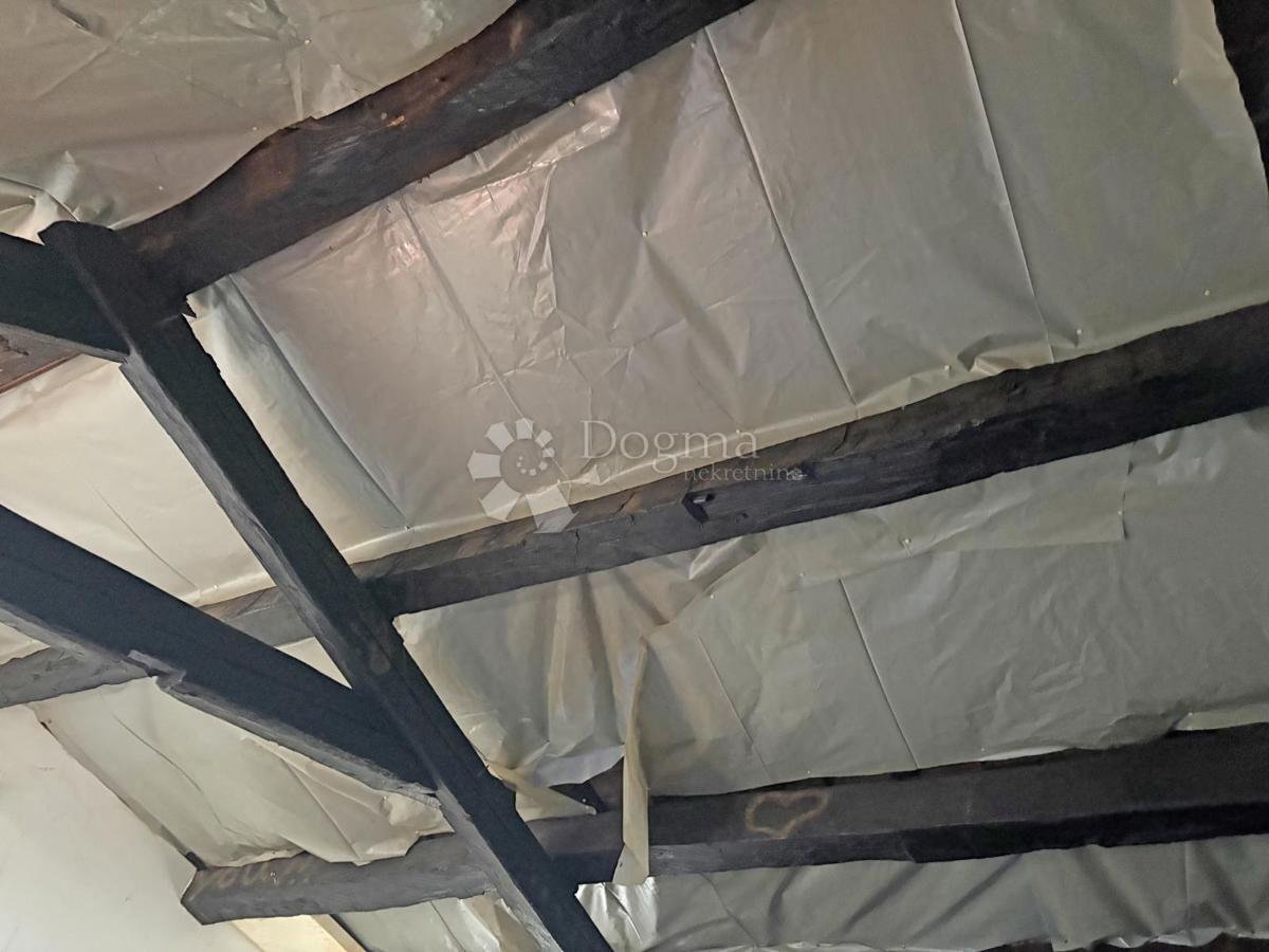 Casa Kaštelir, Kaštelir-Labinci, 96m2