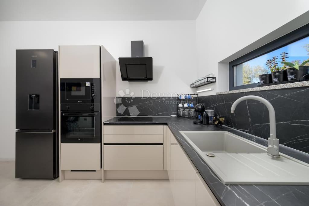 Casa Burići, Kanfanar, 135m2