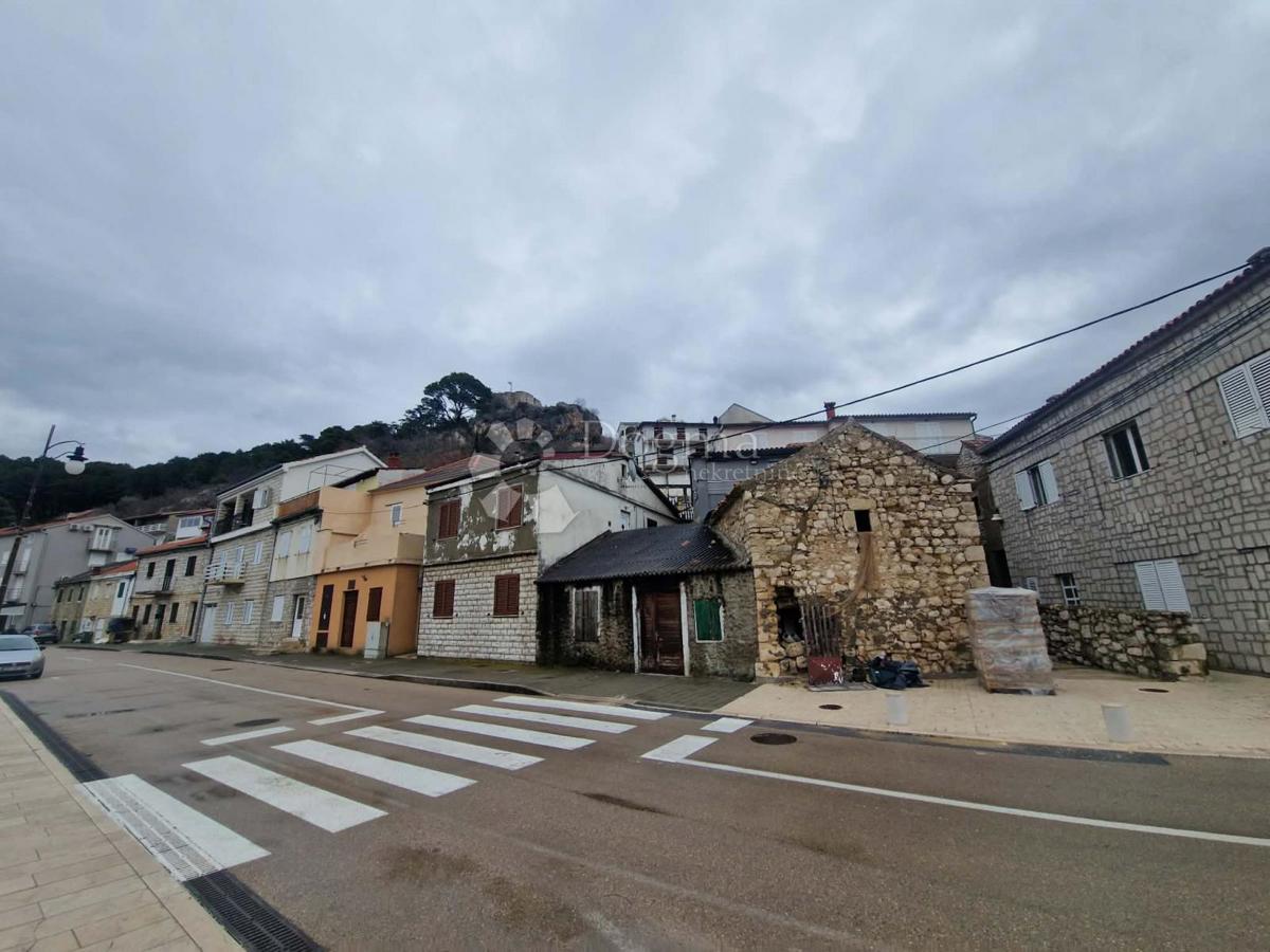 Terreno edificabile Novigrad, 2.376m2