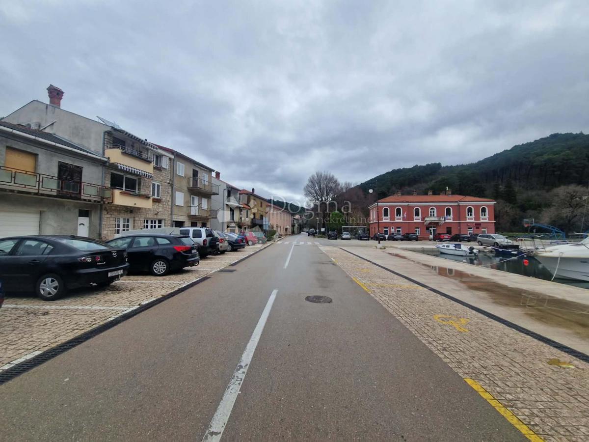 Terreno edificabile Novigrad, 2.376m2