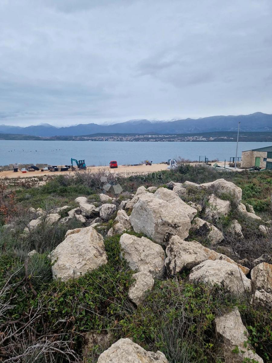 Terreno edificabile Novigrad, 2.376m2