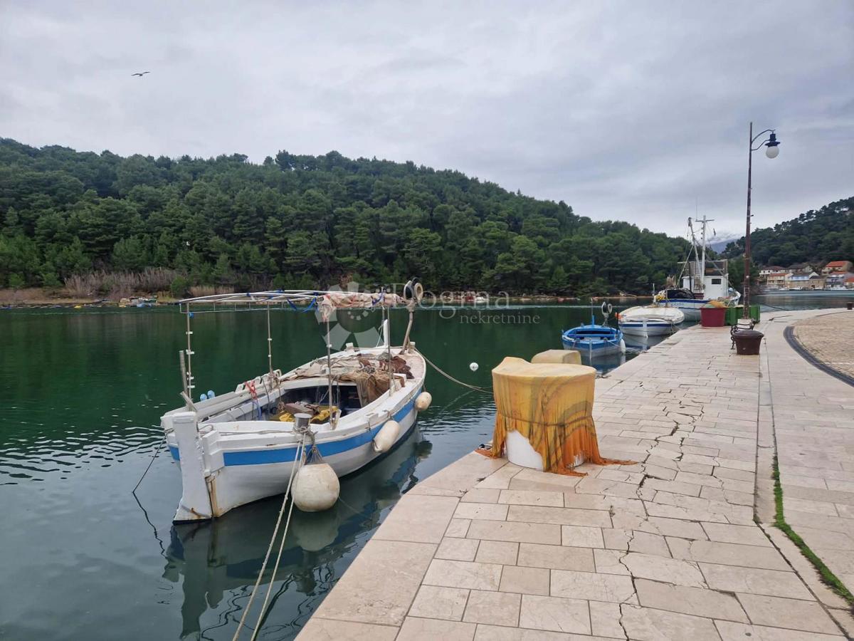 Terreno edificabile Novigrad, 2.376m2