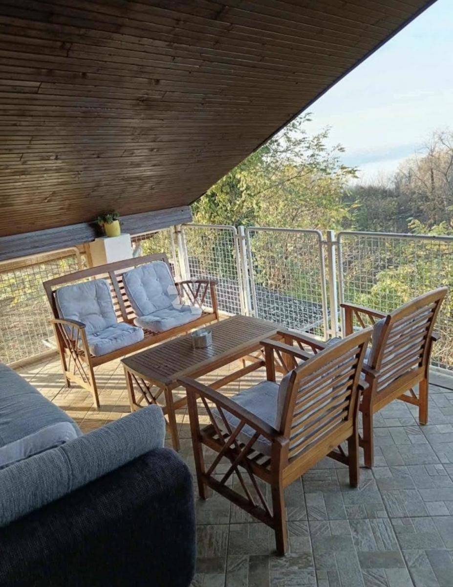 Casa Dalj, Erdut, 264m2