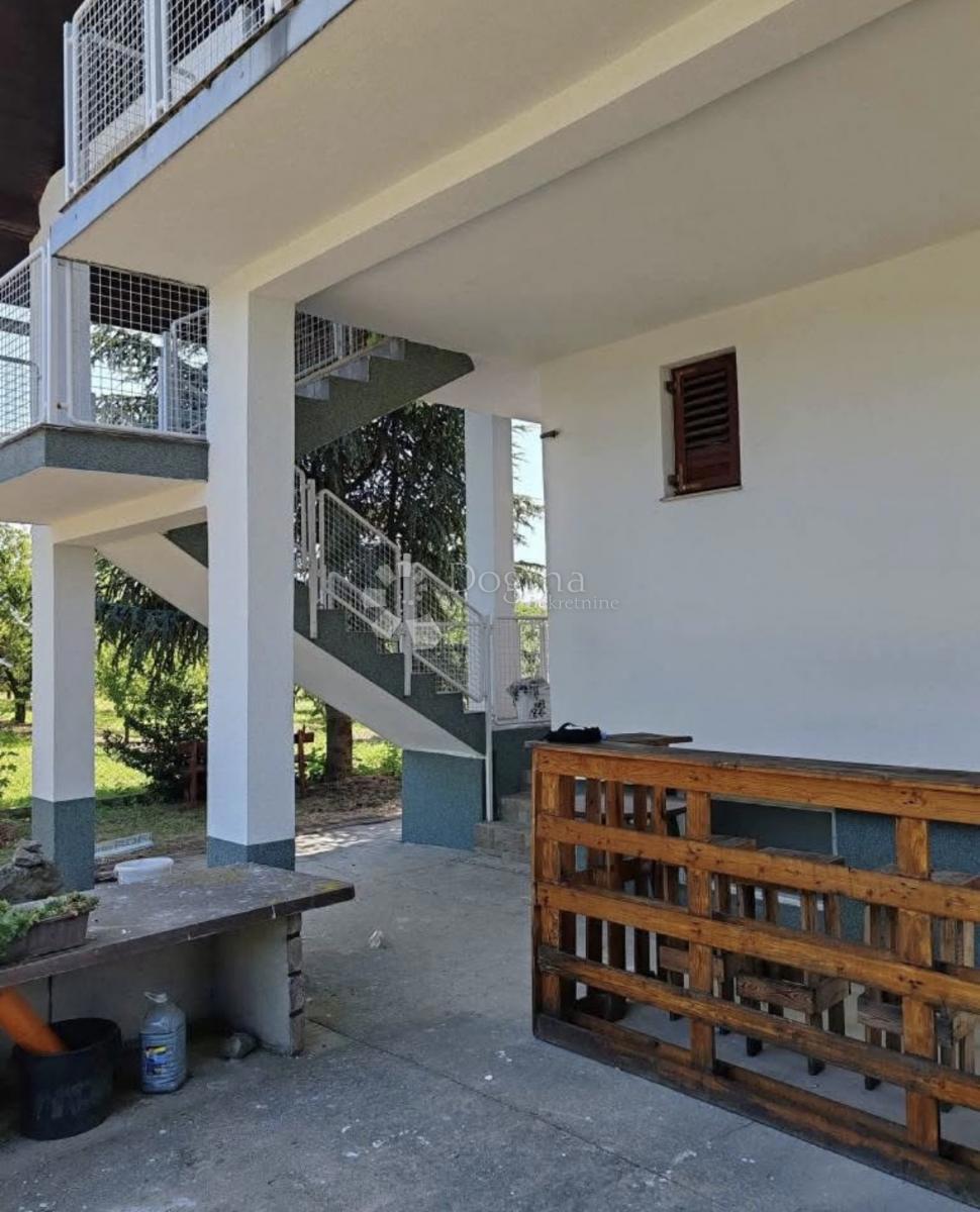 Casa Dalj, Erdut, 264m2