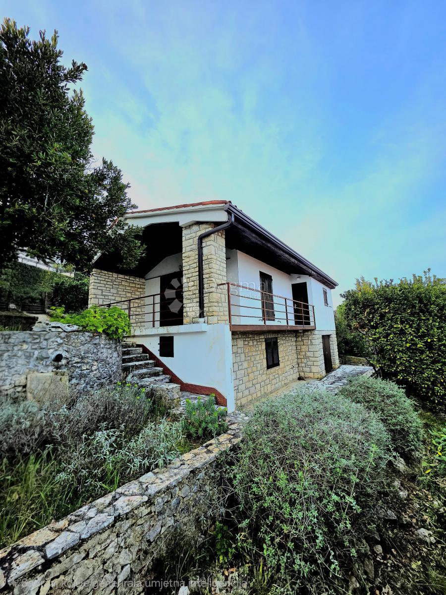 Casa Sveta Marina, Raša, 77m2
