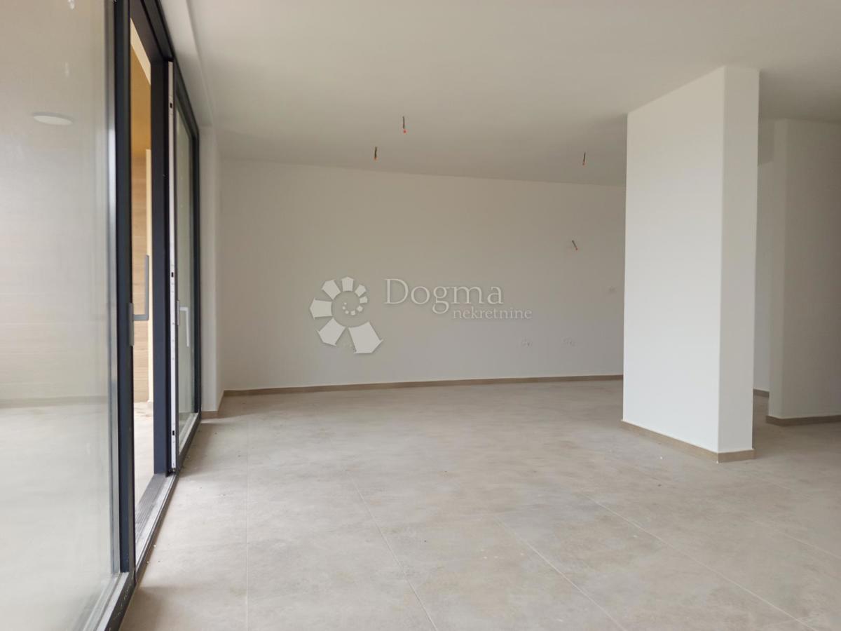 Allogio Veli vrh, Pula, 55m2