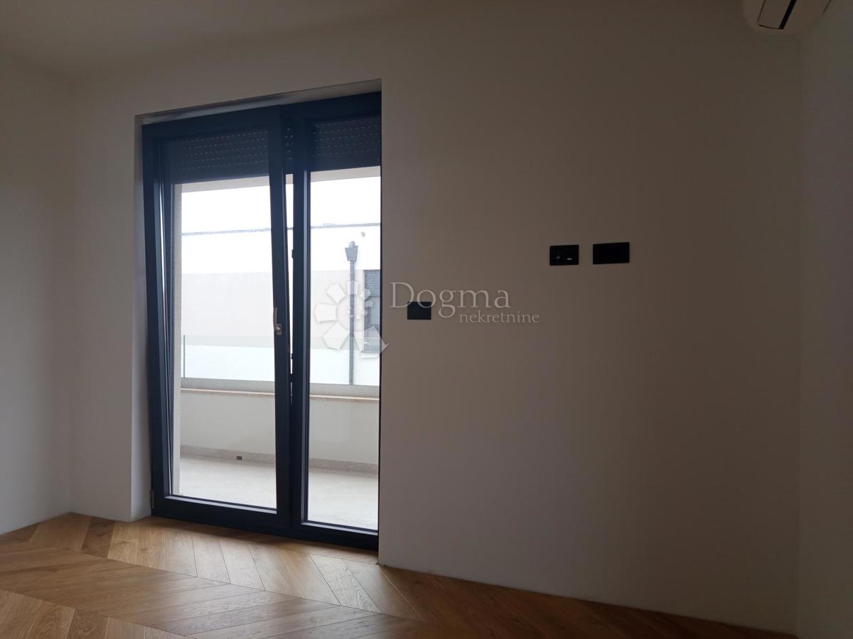 Allogio Valdebek, Pula, 57m2