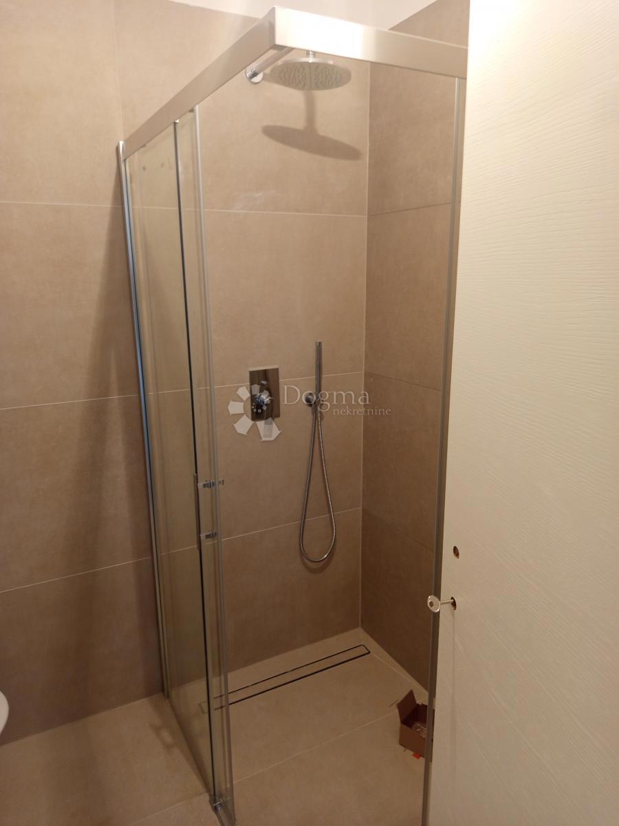 Allogio Valdebek, Pula, 57m2