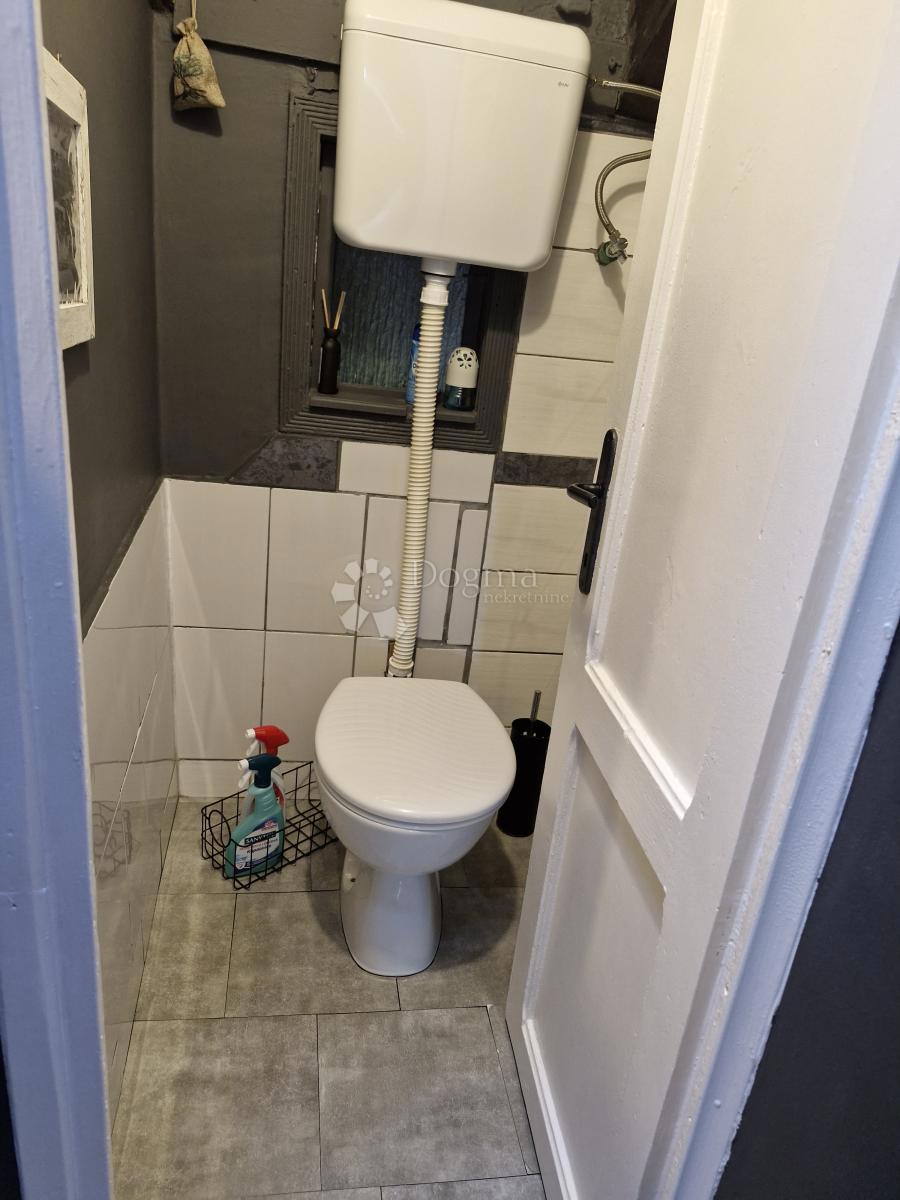 Allogio Branimirova Obala, Zadar, 81m2