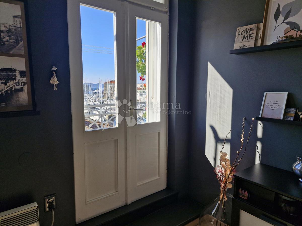 Allogio Branimirova Obala, Zadar, 81m2