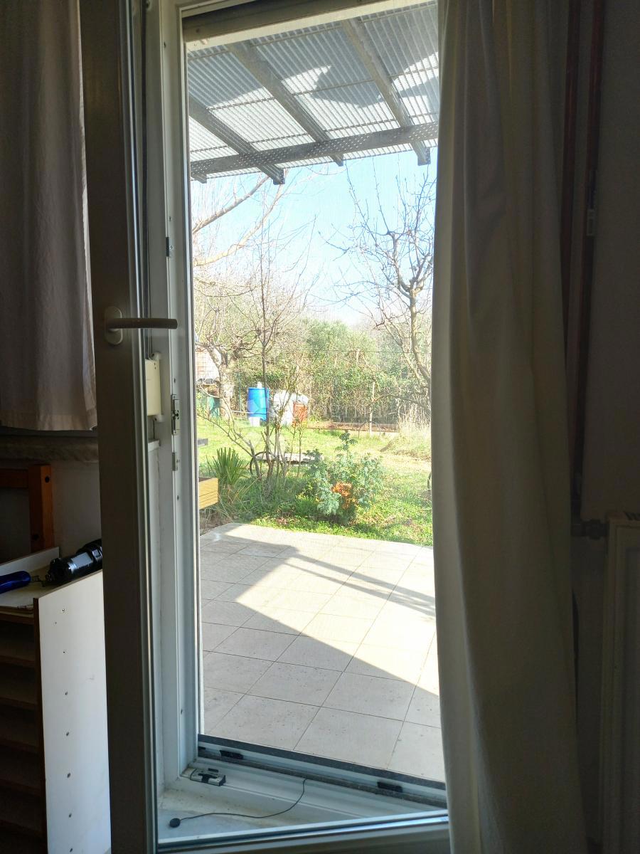 Casa con potenziale edificabile – via Mirna, Zambratija