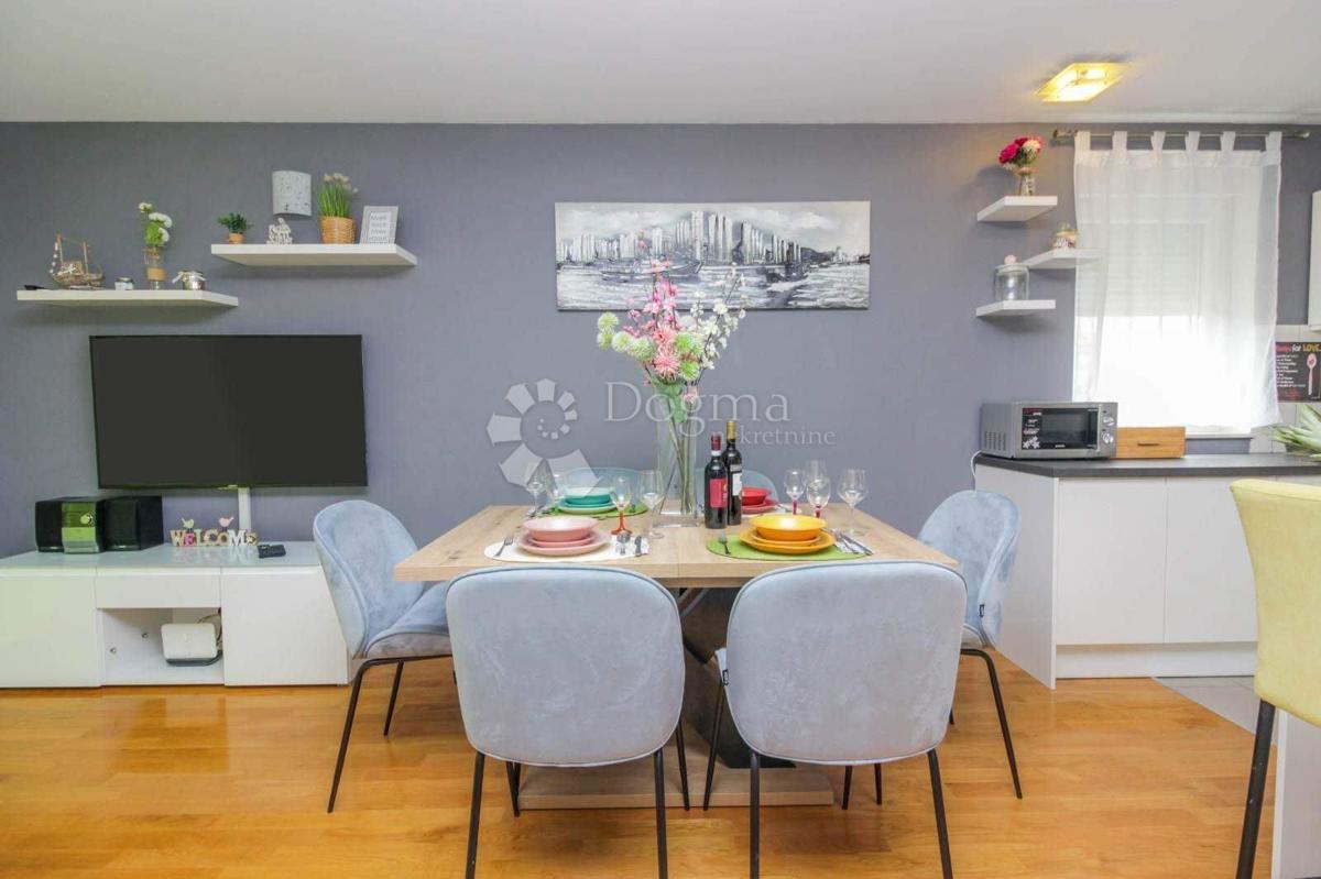 Allogio Plovanija, Zadar, 80,84m2