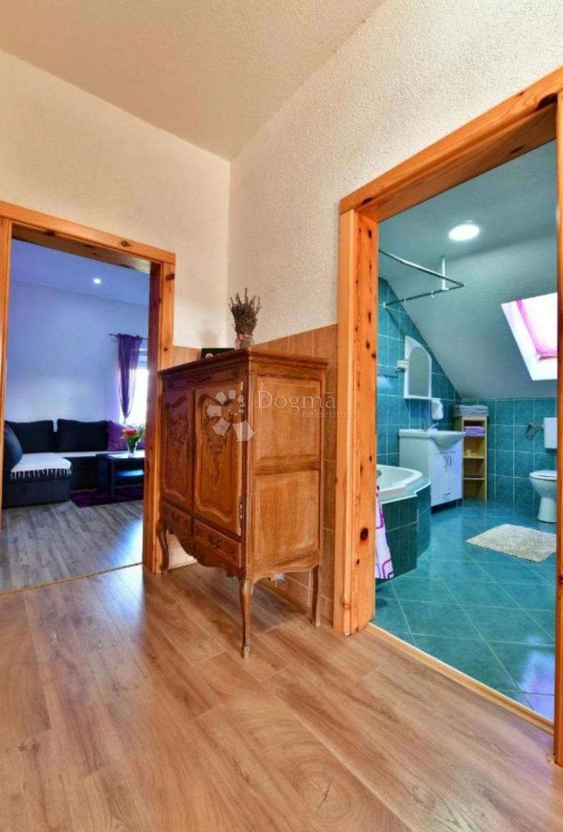 Casa Lipovac, Rakovica, 350m2