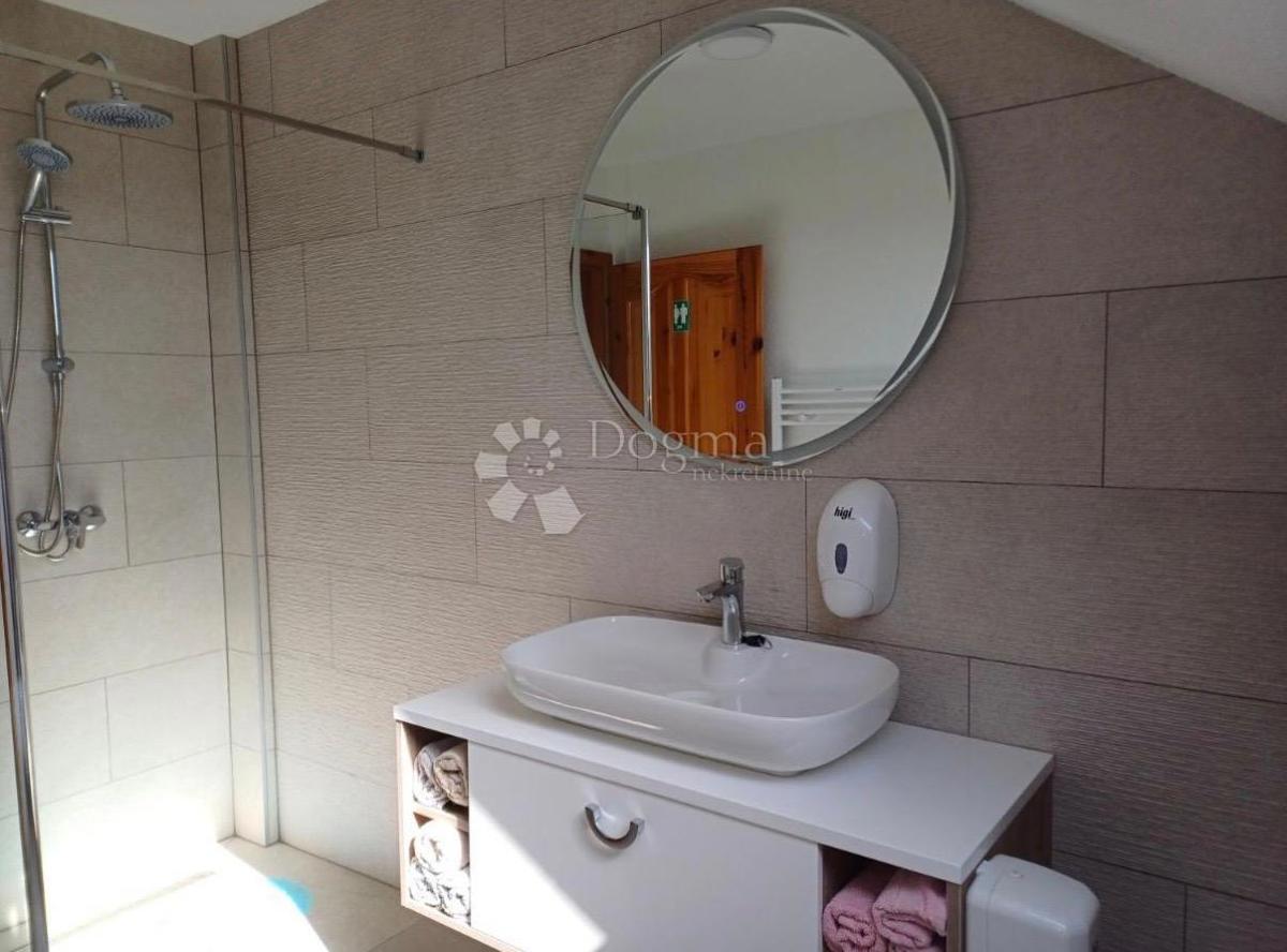 Casa Lipovac, Rakovica, 350m2