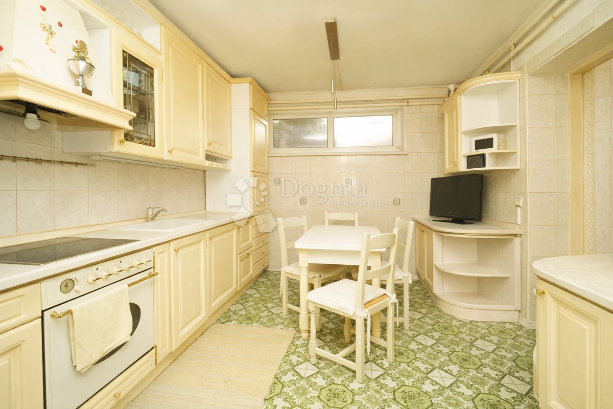 Casa Tar, Tar-Vabriga, 300m2