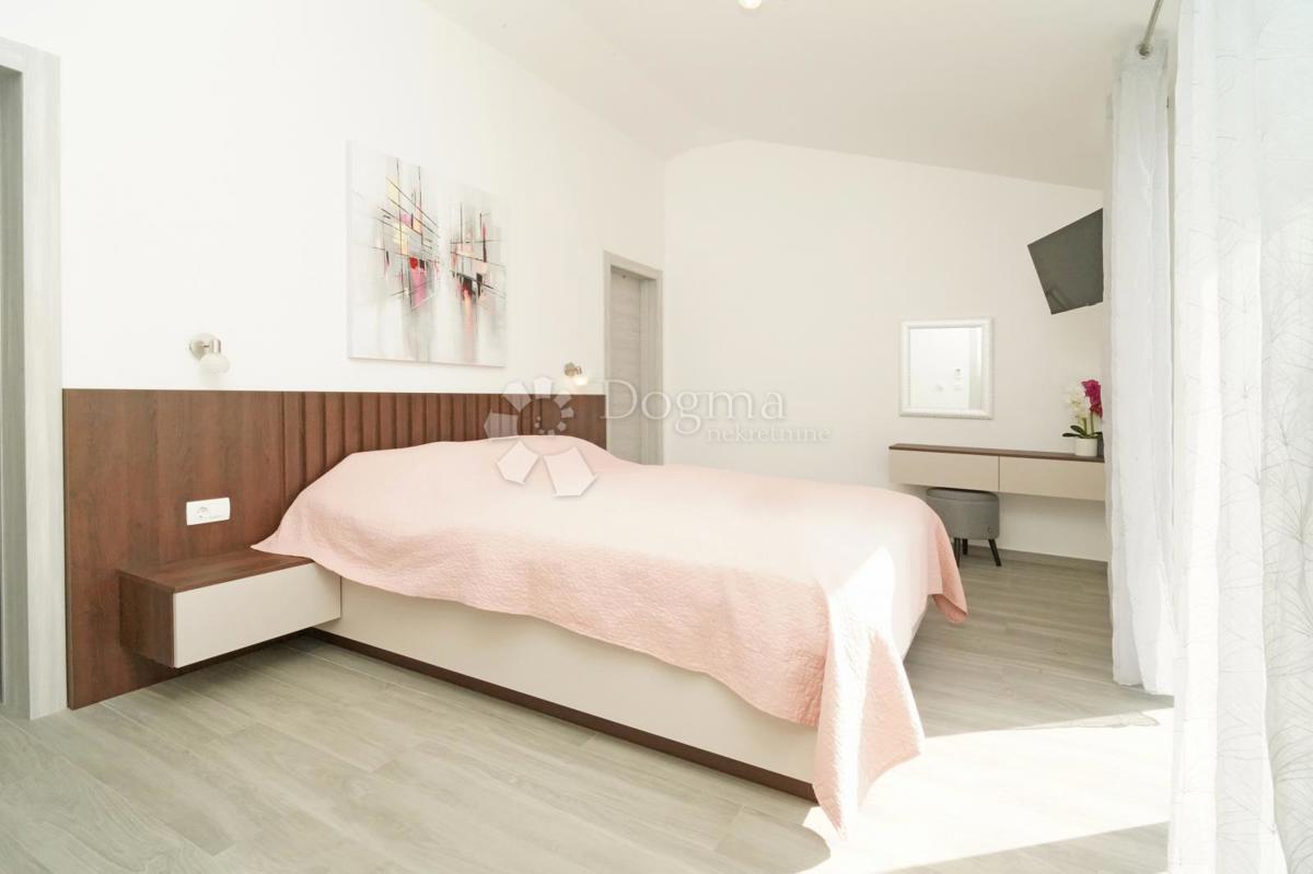 Casa Svetvinčenat, 180m2